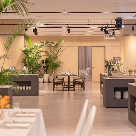 Ramada By Wyndham Yongin Hotel Exterior foto