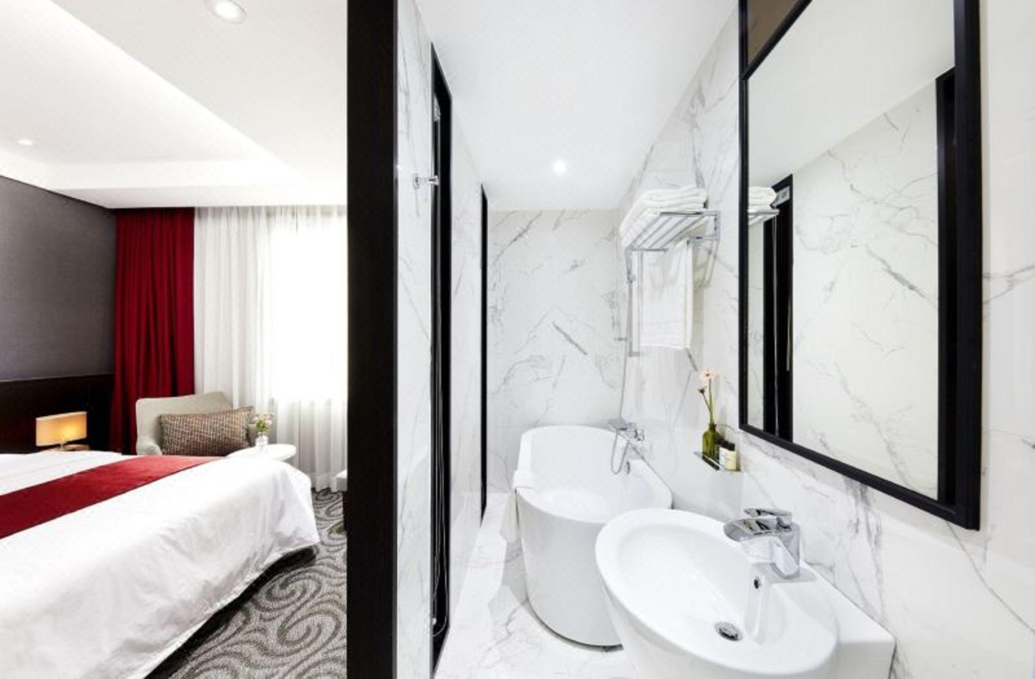 Ramada By Wyndham Yongin Hotel Exterior foto