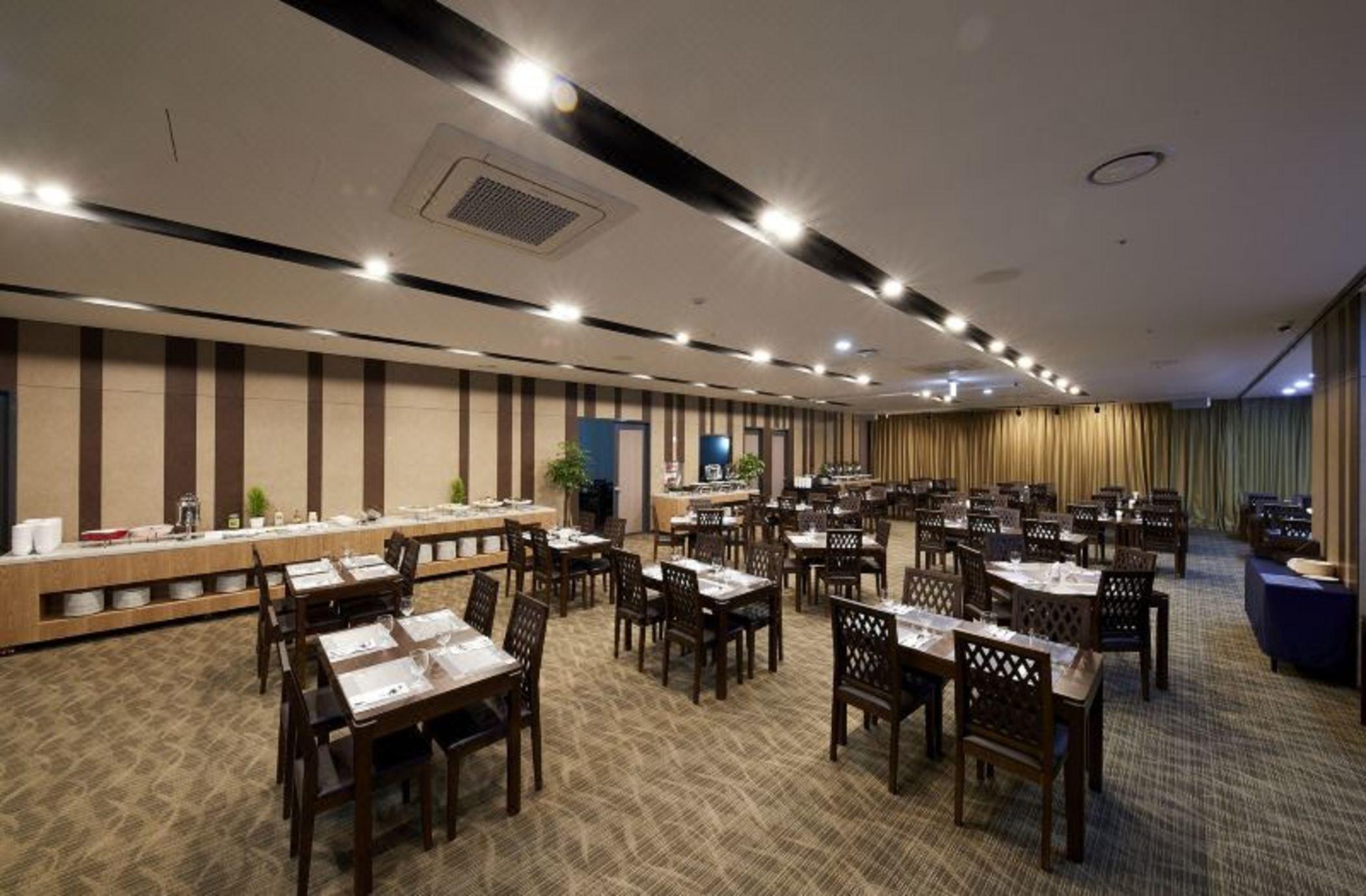 Ramada By Wyndham Yongin Hotel Exterior foto